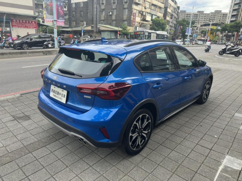 Ford/福特  Focus Ford Focus Active 2023款 Vignale 藍色 | 新北市汽車商業同業公會｜TACA優良車商聯盟｜中古、二手車買車賣車公會認證保固