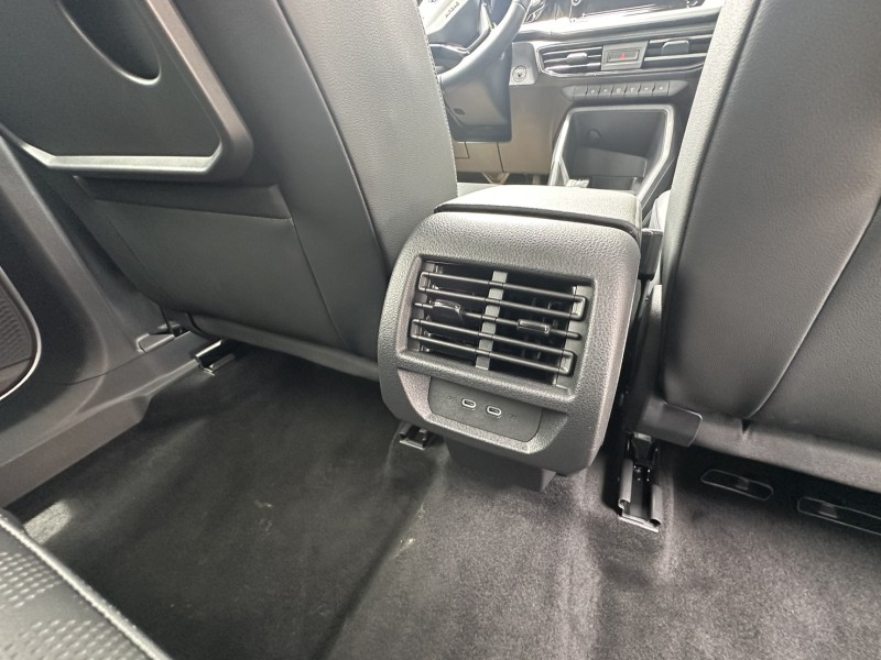 Ford/福特  TOURNEO CONNECT Ford Tourneo Connect 2024款 玩咖版 銀色 | 新北市汽車商業同業公會｜TACA優良車商聯盟｜中古、二手車買車賣車公會認證保固