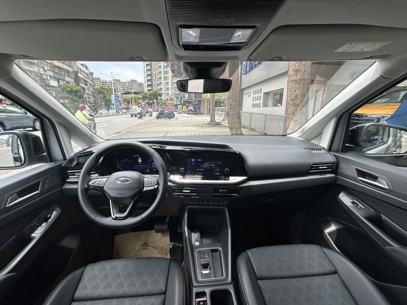 Ford/福特  TOURNEO CONNECT Ford Tourneo Connect 2024款 玩咖版 銀色 | 新北市汽車商業同業公會｜TACA優良車商聯盟｜中古、二手車買車賣車公會認證保固