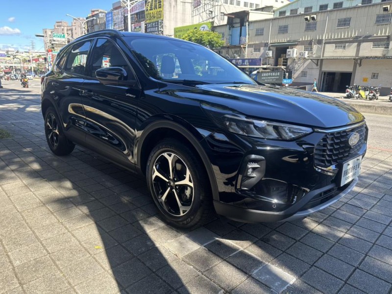 Ford/福特  Kuga Ford Kuga 2025款 1.5T Vignale 黑 | 新北市汽車商業同業公會｜TACA優良車商聯盟｜中古、二手車買車賣車公會認證保固