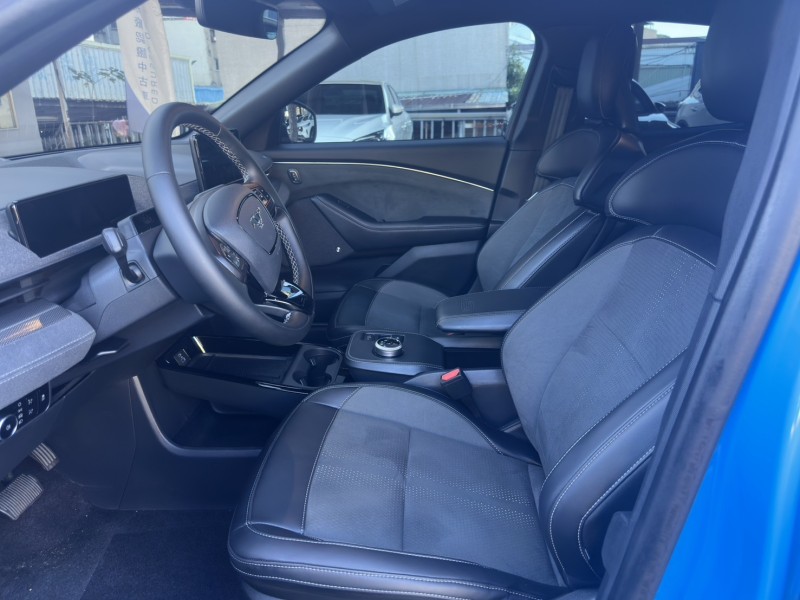 Ford/福特  Mustang Ford Mustang Mach-E 2023款 GT 藍色 | 新北市汽車商業同業公會｜TACA優良車商聯盟｜中古、二手車買車賣車公會認證保固