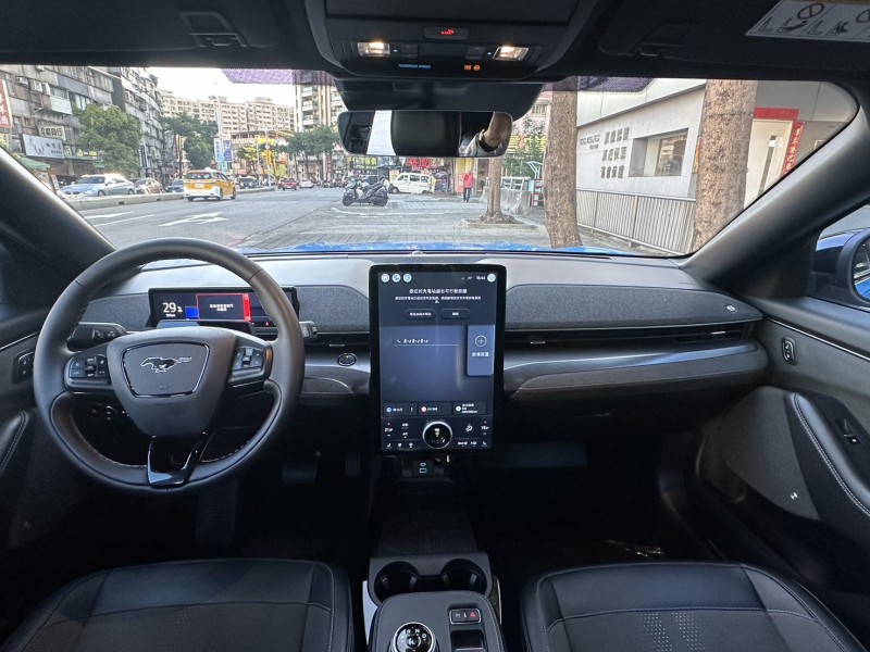 Ford/福特  Mustang Ford Mustang Mach-E 2023款 GT 藍色 | 新北市汽車商業同業公會｜TACA優良車商聯盟｜中古、二手車買車賣車公會認證保固