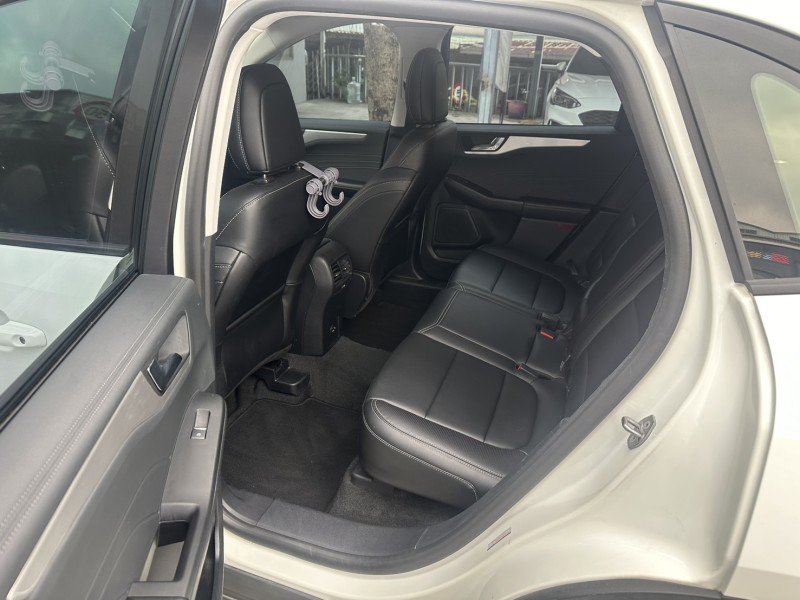 Ford/福特  Kuga Ford Kuga 2022年式EcoBoost 180 Lv2超質型 白色 | 新北市汽車商業同業公會｜TACA優良車商聯盟｜中古、二手車買車賣車公會認證保固
