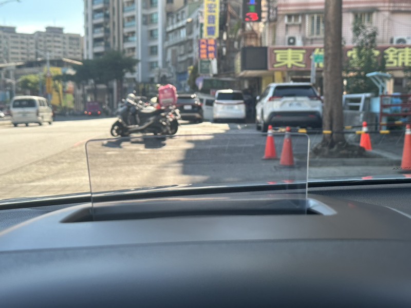 Ford/福特  Focus Ford Focus 4D 2022年 ST-Line Lommel 白色 | 新北市汽車商業同業公會｜TACA優良車商聯盟｜中古、二手車買車賣車公會認證保固