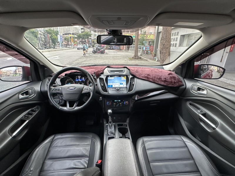 Ford/福特  Kuga Ford Kuga 2017款 180 2WD時尚經典型 (紅) | 新北市汽車商業同業公會｜TACA優良車商聯盟｜中古、二手車買車賣車公會認證保固