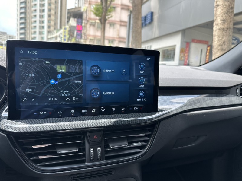 Ford/福特  Focus Ford 2025年  Focus st-line vignale (白) | 新北市汽車商業同業公會｜TACA優良車商聯盟｜中古、二手車買車賣車公會認證保固