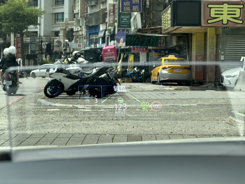 Ford/福特  Focus Ford 2025年  Focus st-line vignale (白) | 新北市汽車商業同業公會｜TACA優良車商聯盟｜中古、二手車買車賣車公會認證保固