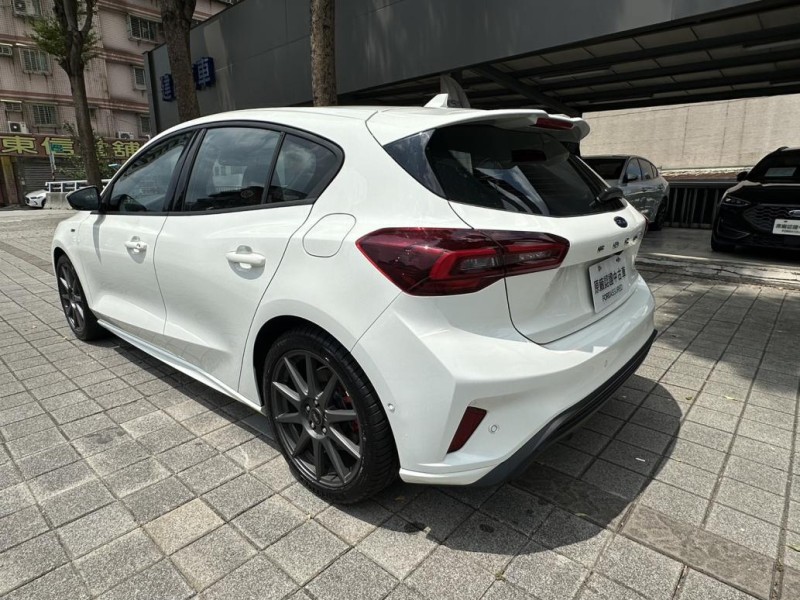 Ford/福特  Focus Ford 2025年  Focus st-line vignale (白) | 新北市汽車商業同業公會｜TACA優良車商聯盟｜中古、二手車買車賣車公會認證保固
