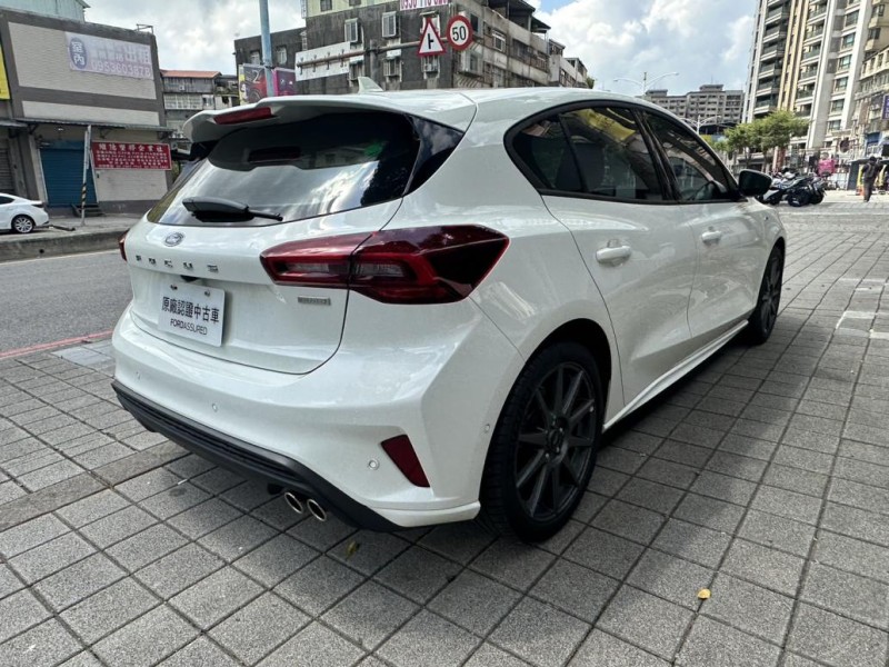 Ford/福特  Focus Ford 2025年  Focus st-line vignale (白) | 新北市汽車商業同業公會｜TACA優良車商聯盟｜中古、二手車買車賣車公會認證保固