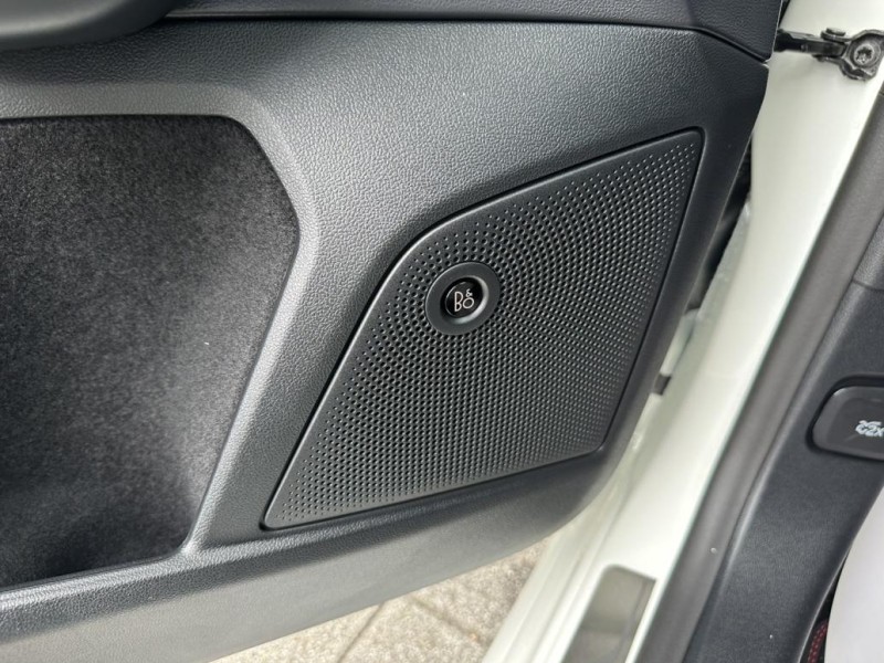 Ford/福特  Focus Ford 2025年  Focus st-line vignale (白) | 新北市汽車商業同業公會｜TACA優良車商聯盟｜中古、二手車買車賣車公會認證保固