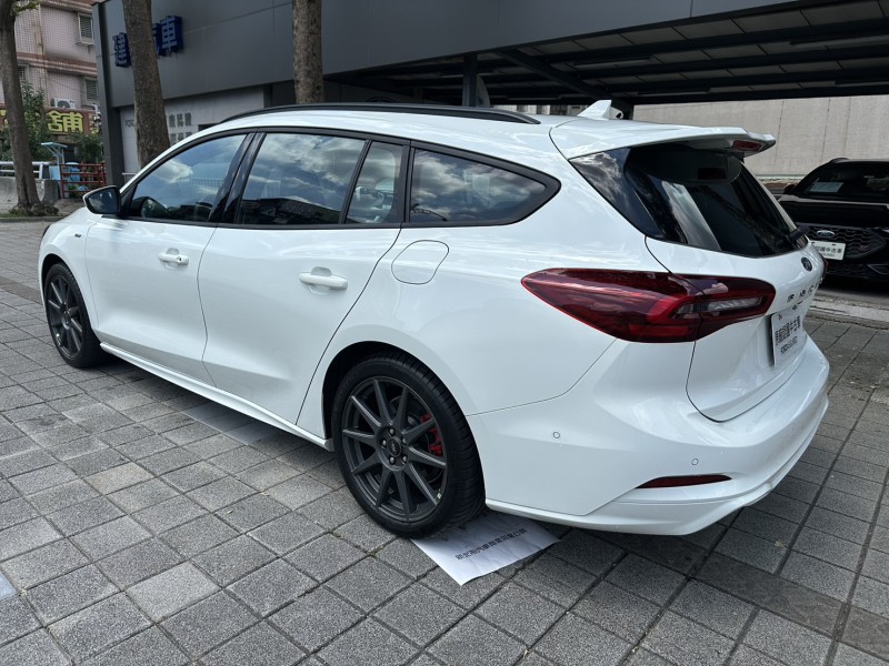 Ford/福特  Focus Ford 2025年  Focus st-line Wagon (白) | 新北市汽車商業同業公會｜TACA優良車商聯盟｜中古、二手車買車賣車公會認證保固