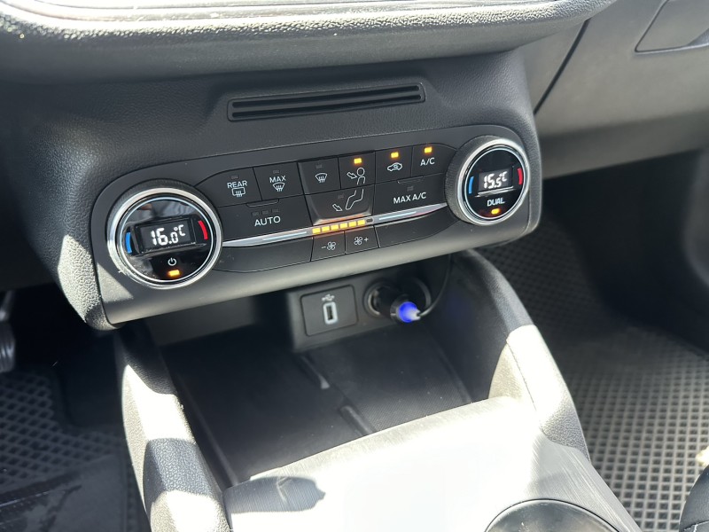Ford/福特  Focus Ford 2021年  Focus Active 任性版 (藍) | 新北市汽車商業同業公會｜TACA優良車商聯盟｜中古、二手車買車賣車公會認證保固