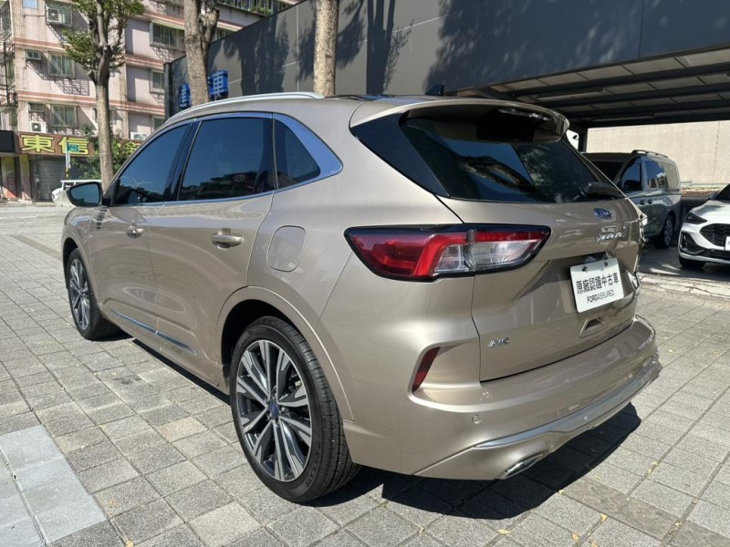 Ford/福特  Kuga 2023年 Ford Kuga 2.0 Vignale （棕） | 新北市汽車商業同業公會｜TACA優良車商聯盟｜中古、二手車買車賣車公會認證保固