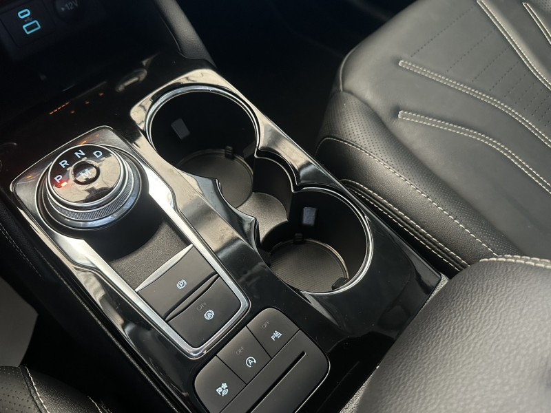 Ford/福特  Kuga 2023年 Ford Kuga 2.0 Vignale （棕） | 新北市汽車商業同業公會｜TACA優良車商聯盟｜中古、二手車買車賣車公會認證保固
