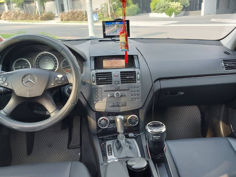 Mercedes-Benz/賓士   C-CLASS  C200 10 Benz C200 | 新北市汽車商業同業公會｜TACA優良車商聯盟｜中古、二手車買車賣車公會認證保固