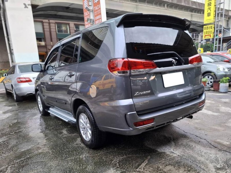 Mitsubishi  Zinger 【大空間+後驅好載】2018 Mitsubishi Zinger 2.4 灰色 | 新北市汽車商業同業公會｜TACA優良車商聯盟｜中古、二手車買車賣車公會認證保固