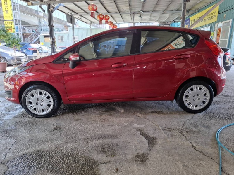 Ford/福特  Fiesta 2014 Ford Fiesta 紅色 ???? 一手車 | 新北市汽車商業同業公會｜TACA優良車商聯盟｜中古、二手車買車賣車公會認證保固