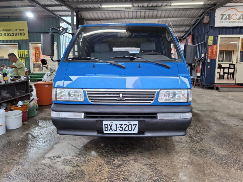 Mitsubishi  Delica 2010年Delica | 新北市汽車商業同業公會｜TACA優良車商聯盟｜中古、二手車買車賣車公會認證保固
