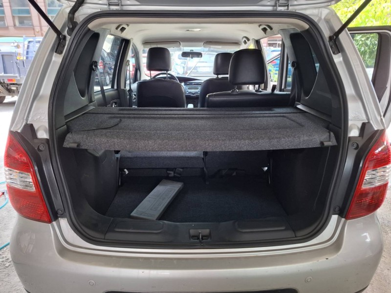 Nissan  Livina 2011年 Livina | 新北市汽車商業同業公會｜TACA優良車商聯盟｜中古、二手車買車賣車公會認證保固