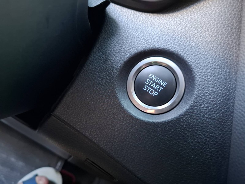Toyota  Altis 2020 Toyota Altis | 新北市汽車商業同業公會｜TACA優良車商聯盟｜中古、二手車買車賣車公會認證保固
