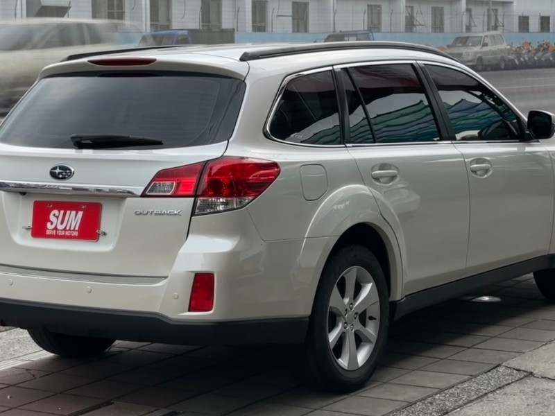 Subaru  Outback 傲特貝克 | 新北市汽車商業同業公會｜TACA優良車商聯盟｜中古、二手車買車賣車公會認證保固