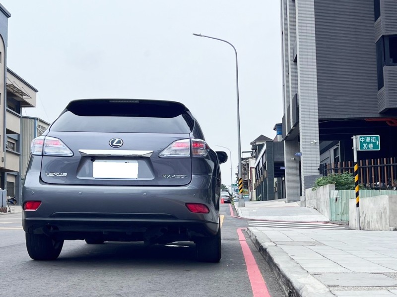 Lexus  RX 跑少 油電 原版件 無待修 | 新北市汽車商業同業公會｜TACA優良車商聯盟｜中古、二手車買車賣車公會認證保固