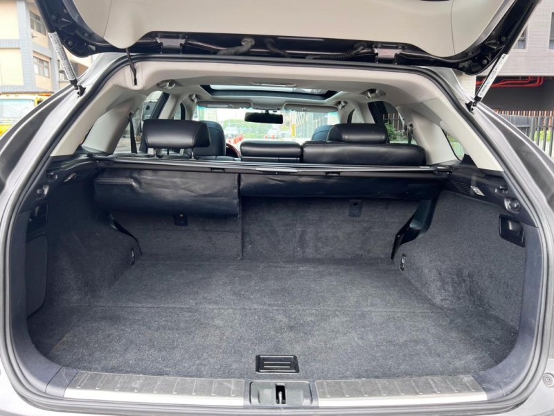 Lexus  RX 跑少 油電 原版件 無待修 | 新北市汽車商業同業公會｜TACA優良車商聯盟｜中古、二手車買車賣車公會認證保固