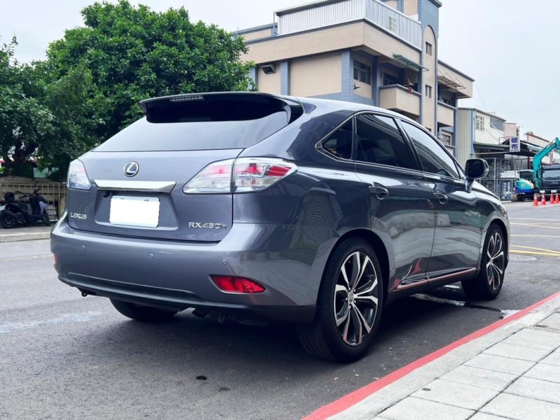 Lexus  RX 跑少 油電 原版件 無待修 | 新北市汽車商業同業公會｜TACA優良車商聯盟｜中古、二手車買車賣車公會認證保固