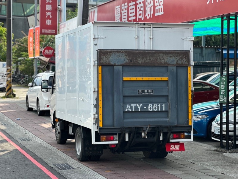 Hino  300 HINO 11.5呎 尾門 高箱 安卓機 | 新北市汽車商業同業公會｜TACA優良車商聯盟｜中古、二手車買車賣車公會認證保固