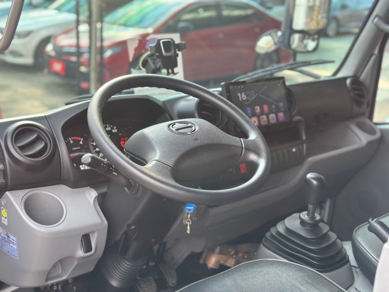 Hino  300 HINO 11.5呎 尾門 高箱 安卓機 | 新北市汽車商業同業公會｜TACA優良車商聯盟｜中古、二手車買車賣車公會認證保固