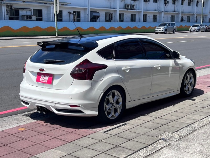 Ford/福特  Focus 天窗 定速 | 新北市汽車商業同業公會｜TACA優良車商聯盟｜中古、二手車買車賣車公會認證保固