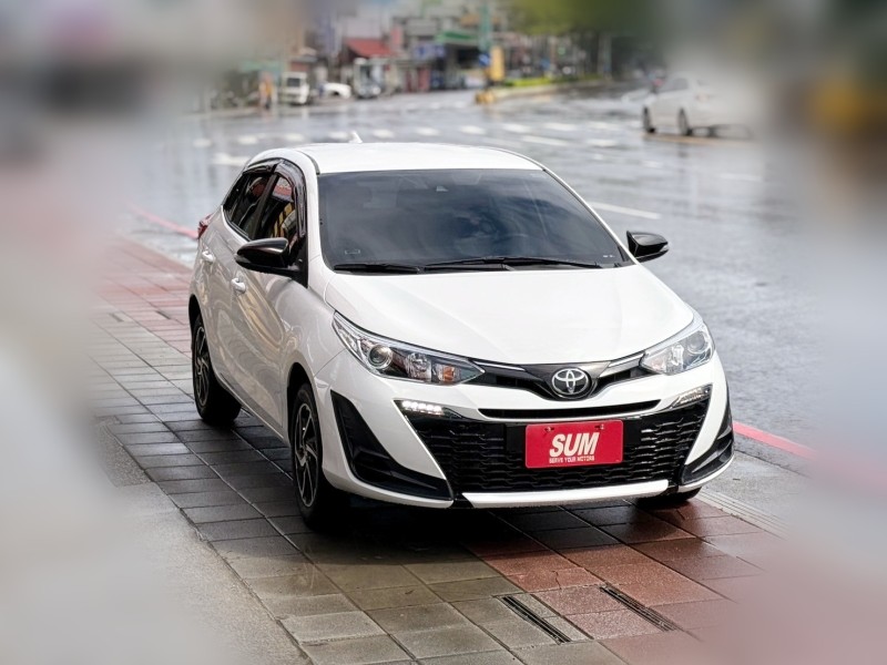 Toyota  Yaris 豪華版 恆溫 | 新北市汽車商業同業公會｜TACA優良車商聯盟｜中古、二手車買車賣車公會認證保固