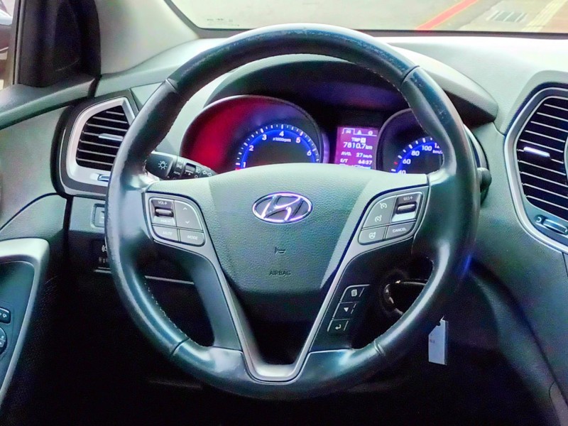 Hyundai  Santa Fe 汽油版 | 新北市汽車商業同業公會｜TACA優良車商聯盟｜中古、二手車買車賣車公會認證保固