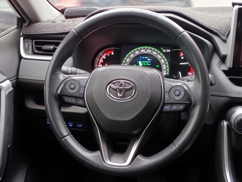 Toyota  RAV4 旗艦款 電動尾門 | 新北市汽車商業同業公會｜TACA優良車商聯盟｜中古、二手車買車賣車公會認證保固