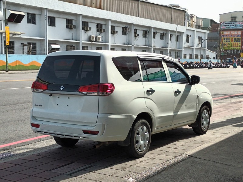 Mitsubishi  Zinger 力格 | 新北市汽車商業同業公會｜TACA優良車商聯盟｜中古、二手車買車賣車公會認證保固