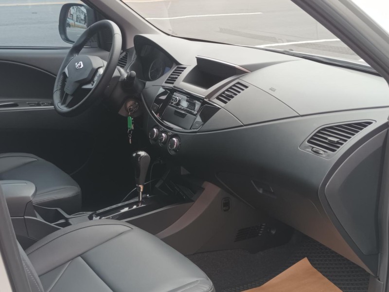Mitsubishi  Zinger 超低里程力格 | 新北市汽車商業同業公會｜TACA優良車商聯盟｜中古、二手車買車賣車公會認證保固