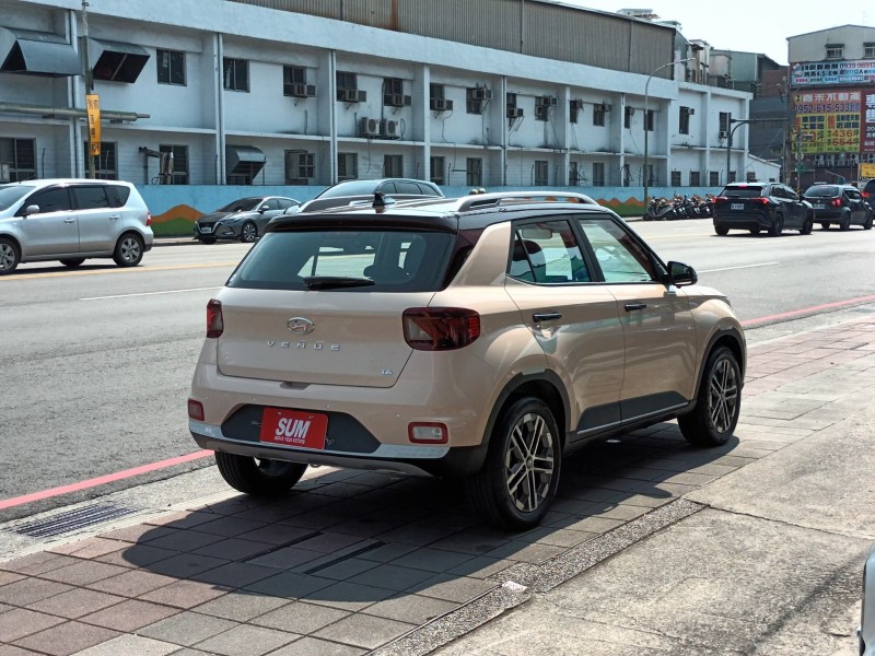 Hyundai  VENUE 新古車 | 新北市汽車商業同業公會｜TACA優良車商聯盟｜中古、二手車買車賣車公會認證保固