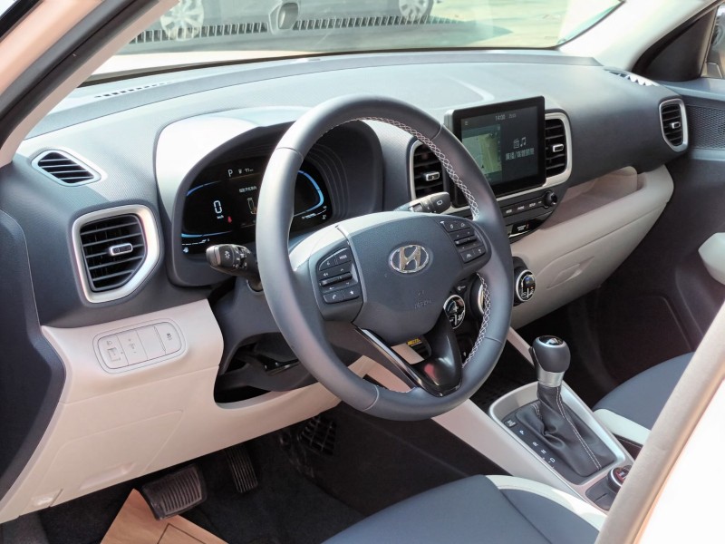 Hyundai  VENUE 新古車 | 新北市汽車商業同業公會｜TACA優良車商聯盟｜中古、二手車買車賣車公會認證保固