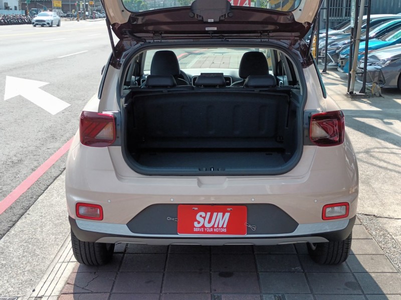 Hyundai  VENUE 新古車 | 新北市汽車商業同業公會｜TACA優良車商聯盟｜中古、二手車買車賣車公會認證保固