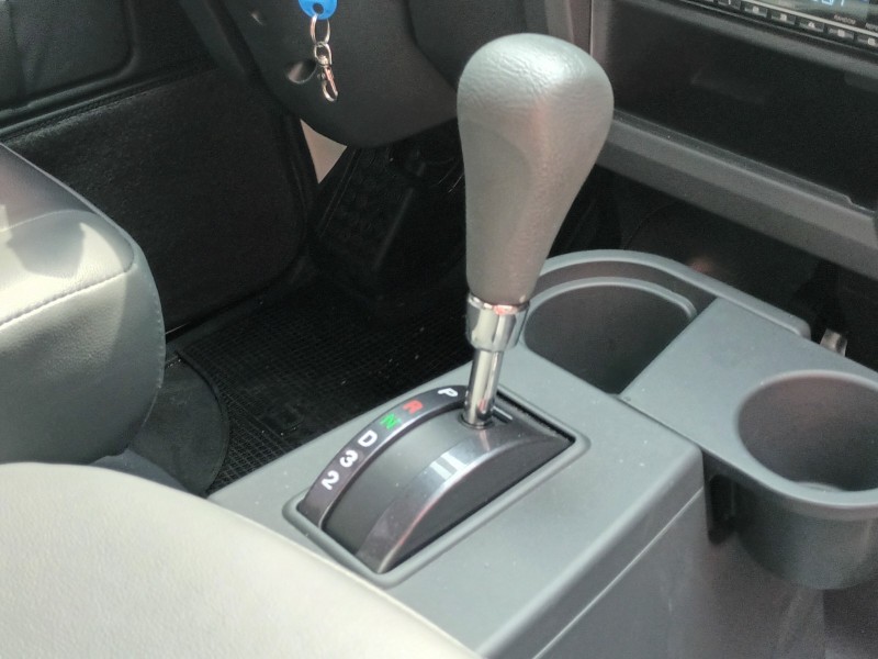 Mitsubishi  Delica 得利卡自排 | 新北市汽車商業同業公會｜TACA優良車商聯盟｜中古、二手車買車賣車公會認證保固