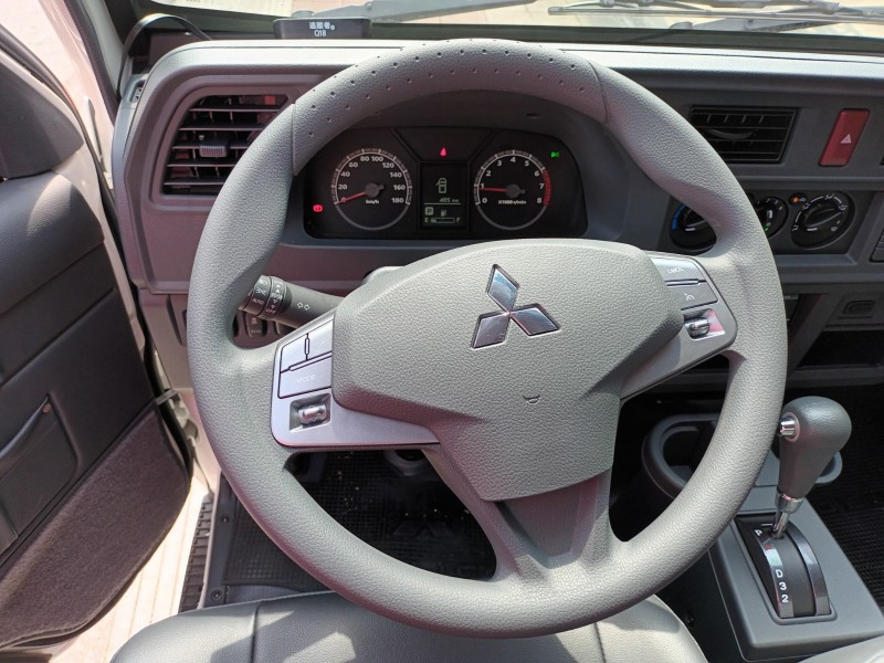 Mitsubishi  Delica 得利卡自排 | 新北市汽車商業同業公會｜TACA優良車商聯盟｜中古、二手車買車賣車公會認證保固