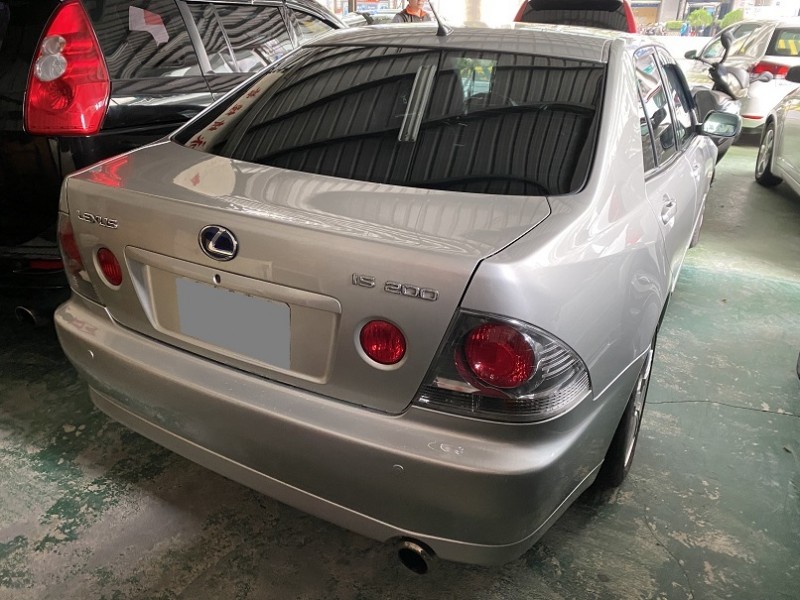 Lexus  IS 新北市汽車公會保證 1999年出廠IS 200.內外皆美.車況優質.精品改裝 | 新北市汽車商業同業公會｜TACA優良車商聯盟｜中古、二手車買車賣車公會認證保固