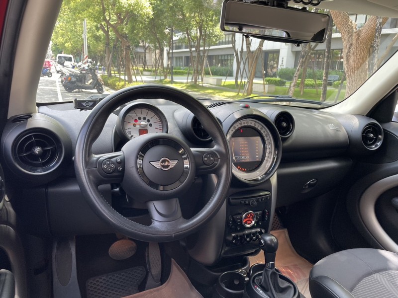 MINI  Countryman 總代理認證車★英國血統德系工藝 R60跨界休旅風格 免鑰 HID 定速 里程保證 | 新北市汽車商業同業公會｜TACA優良車商聯盟｜中古、二手車買車賣車公會認證保固