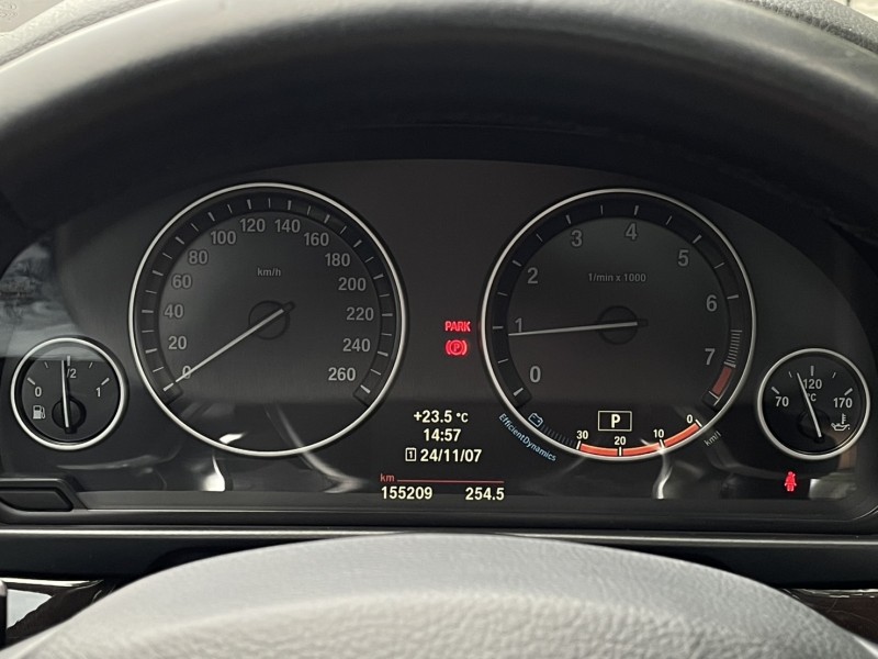 BMW/ 寶馬  5 SERIES  520i 實價刊登★總代理520i小改款 鏈條已換 原版件 免鑰 天窗 記憶電動椅 電尾門 | 新北市汽車商業同業公會｜TACA優良車商聯盟｜中古、二手車買車賣車公會認證保固
