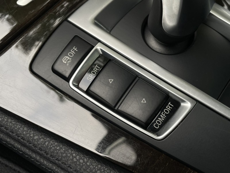 BMW/ 寶馬  5 SERIES  520i 實價刊登★總代理520i小改款 鏈條已換 原版件 免鑰 天窗 記憶電動椅 電尾門 | 新北市汽車商業同業公會｜TACA優良車商聯盟｜中古、二手車買車賣車公會認證保固