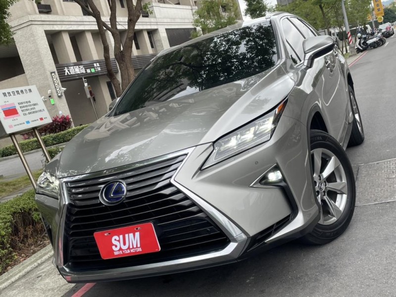 Lexus  RX 實價刊登★稀有RX450HL 油電七人座 免鑰摸門 跟車 盲點 電動尾門 影音 | 新北市汽車商業同業公會｜TACA優良車商聯盟｜中古、二手車買車賣車公會認證保固