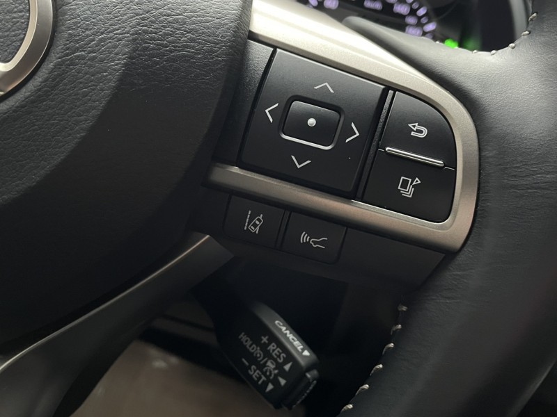 Lexus  RX 實價刊登★稀有RX450HL 油電七人座 免鑰摸門 跟車 盲點 電動尾門 影音 | 新北市汽車商業同業公會｜TACA優良車商聯盟｜中古、二手車買車賣車公會認證保固