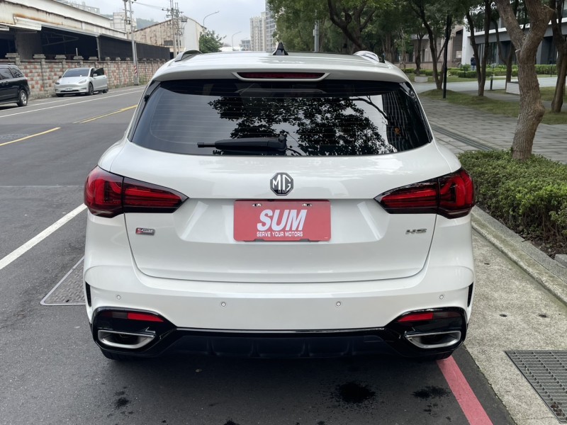 MG  HS 實價刊登★HS旗艦版 一手車低里程原廠保固中 免鑰 跟車 全景 多功能影音 環景 | 新北市汽車商業同業公會｜TACA優良車商聯盟｜中古、二手車買車賣車公會認證保固