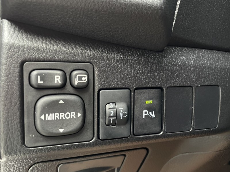 Toyota  Altis 實價刊登★經典款 自用一手車 低里程 光感自動頭燈 定速 恆溫 影音螢幕 享保固 | 新北市汽車商業同業公會｜TACA優良車商聯盟｜中古、二手車買車賣車公會認證保固