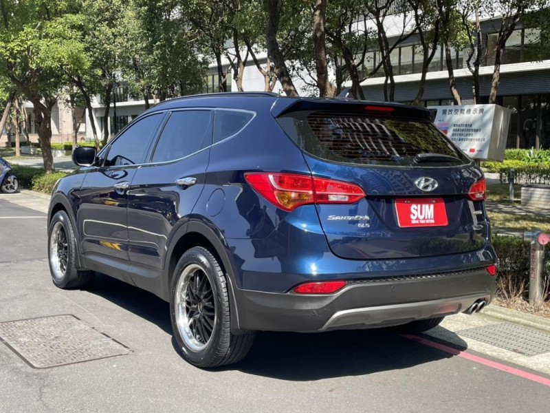 Hyundai  Santa Fe 實價刊登★柴油休旅始祖 一手車 低里程 原版件 定速 分區恆溫 安卓機 便宜實惠 | 新北市汽車商業同業公會｜TACA優良車商聯盟｜中古、二手車買車賣車公會認證保固
